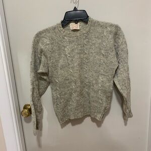 Vintage Cairngorm Scottish Shetland wool cable-knit crewneck sweater